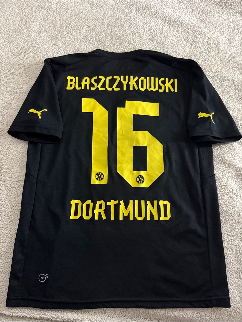 VINTAGE Borussia Dortmund #16 Jakub Blaszczykowski 2012-13 Puma Away Jersey